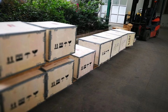 邁傳K系列雙出軸減速機(jī)發(fā)貨江蘇