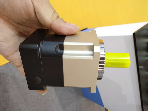 手掌大的精密行星減速機，難以想象