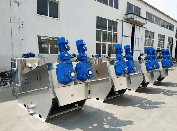 K77減速機應(yīng)用在污泥脫水機 .png