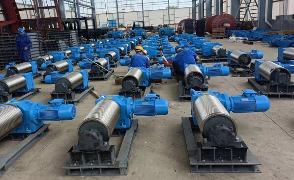 卷揚(yáng)機(jī)用直角三合一減速機(jī) .jpg